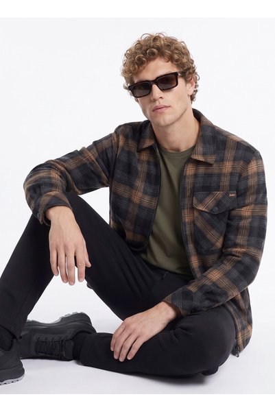 Brown Men's Relaxed Plaid Shirt J6Wm-Gml7201