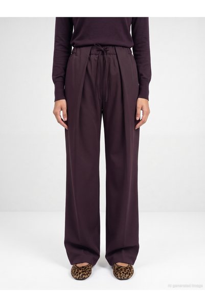 73253 Pleated Trousers with Elastic Waist