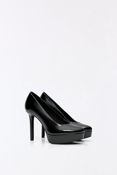 Platform heel shoes