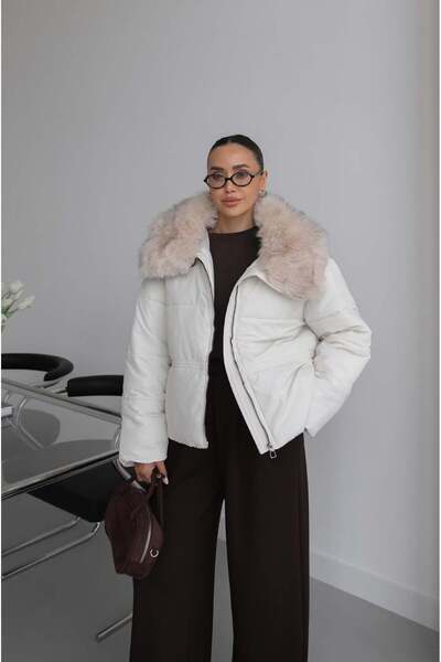Ecru Elastic Waist Fur Collar Inflatable Coat