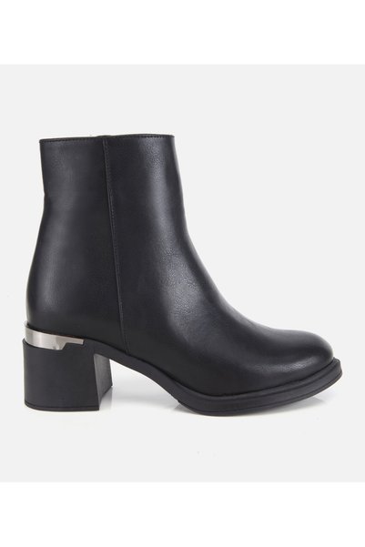 Women's Black Metal-Detailed Heeled Boots.