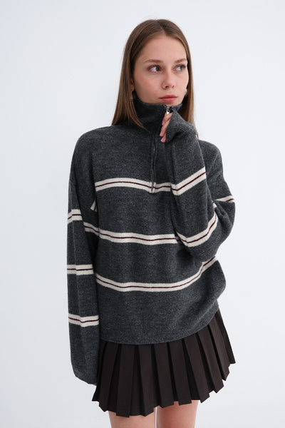 Zippered Collar Knitwear Sweater K3576