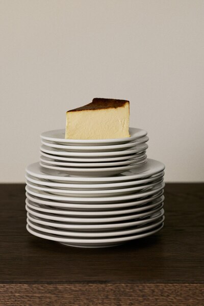 Set of 2 Porcelain Appetizer Plates