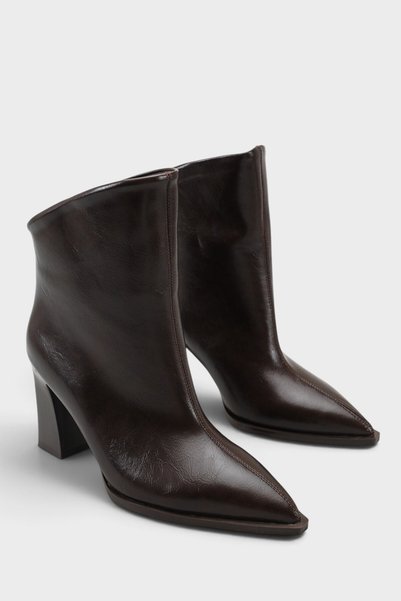 Caty Pointed Toe, Thick Heel, Slip-On Stylish Women's Boots