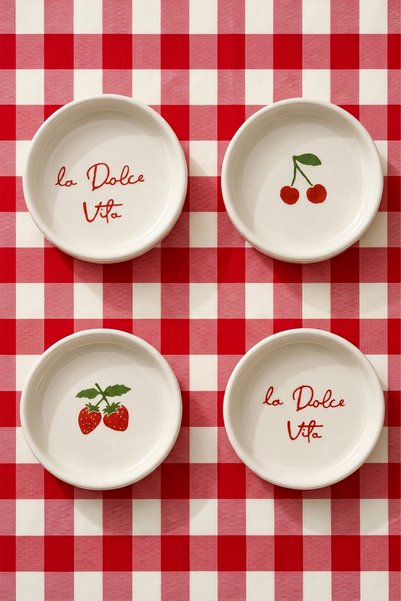 4-Piece Ceramic "La Dolce Vita" Strawberry Breakfast Cookie Serving Bowl Set