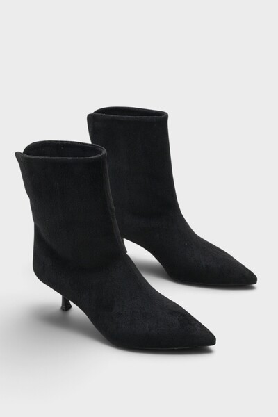 Freya Pointed-Toe Low-Heeled Slip-On Casual Women's Boots