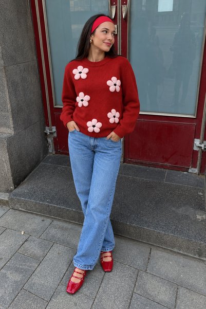 Women's Red Crew Neck Three-Dimensional Floral Appliqué Knit Sweater