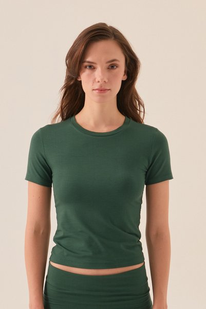 x Melodi Green Body-Hugging T-Shirt, Short, Fitted