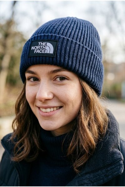 Tnf logo box cuffed knit beanie for women and men, warm winter outdoor acrylic beanie.
