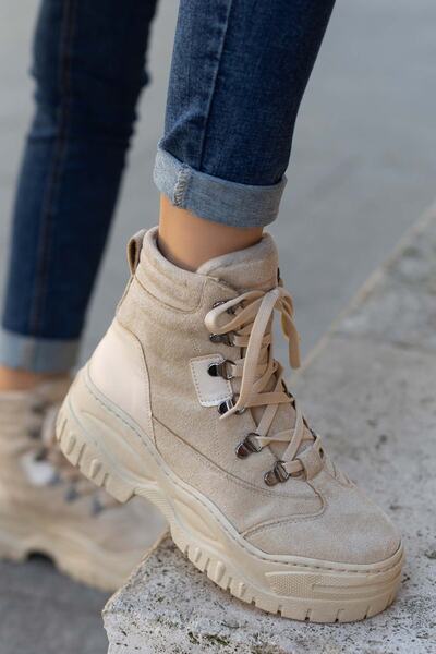 Beige Women's Boots Ds.0lna