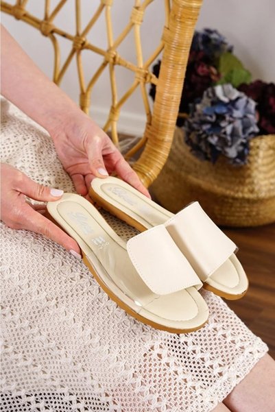 Women's Non-Slip Street Beach Bathroom Summer Casual Slippers