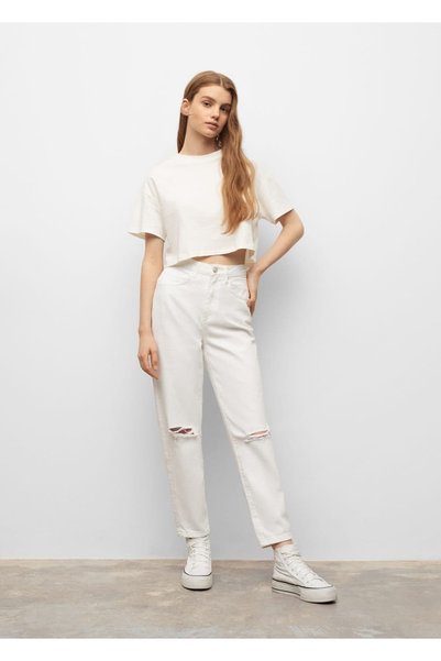 Ripped Detailed Straight Cut Jeans