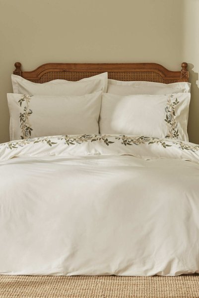 Nancy 100% Cotton Double Embroidered Duvet Cover Set White