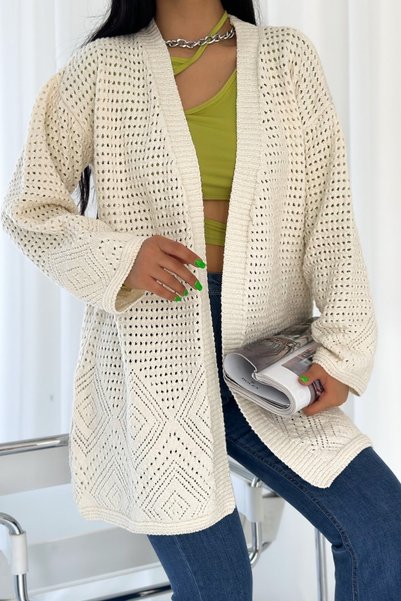 Women's Openwork Low Shoulder Standard Size Oversize Knitwear Cardigan