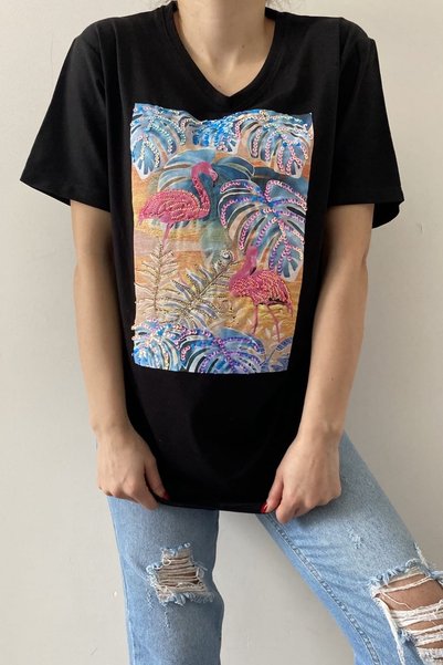 Women's Plus Size V-Neck Flamingo Sequin Embroidered Plus Size T-Shirt