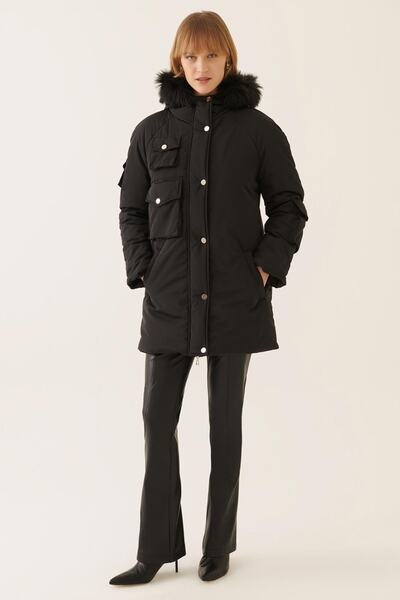 Clairs Black Color Women's Coat