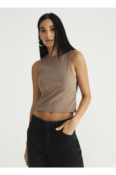 Mink Women's Crew Neck Crop Tank Top K-Bern