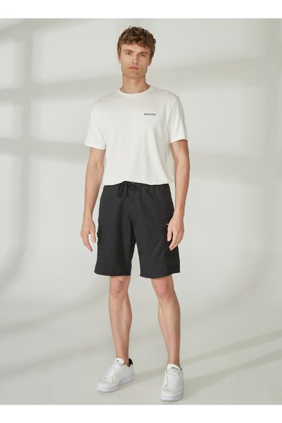 Discovery Expedition Black Men's Cargo Shorts Megas
