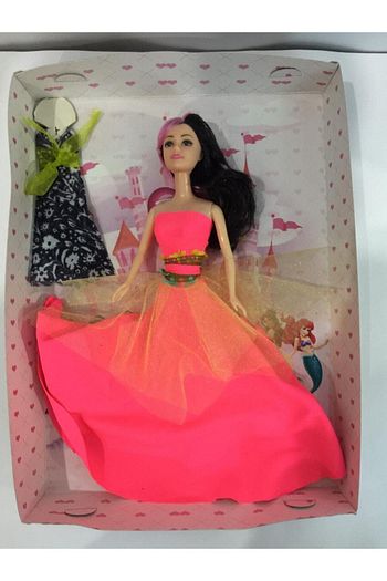 ay ticaret kutulu oyuncak sindy prenses bebek yedek elbiseli 27x30 cm fiyati yorumlari trendyol