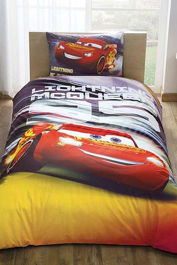 tac tek kisilik lisansli nevresim takimi disney cars mc queen fiyati yorumlari trendyol