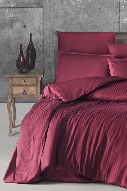 Pierre Cardin Cizgili Saten Nevresim Takimi Cift Kisilik Bordo Fiyati Yorumlari Trendyol