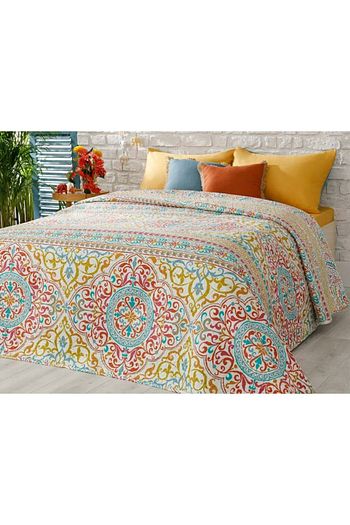 English Home Yesil Raisa Cift Kisilik Cok Amacli Yatak Ortusu 200x220 Cm Trendyol