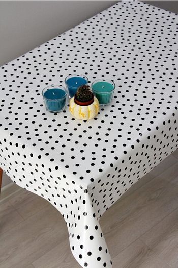 layrol astarli pvc silinebilir leke tutmaz musamba masa ortusu fiyati yorumlari trendyol