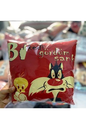 elif hediyelik kirmizi bir kedi gordum
