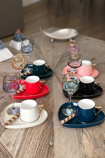 Monki Haus Fincan Takimi Ve Renkli Ayakli Kahve Yani Su Bardak Seti Trendyol