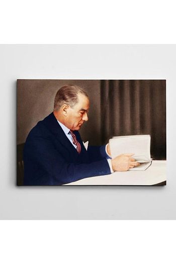 kitap okurken kanvas tablo