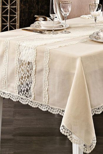 Nazik Home Serena Ozel Dantelli Dertsiz Masa Ortusu 160cmx260cm Acik Bej Trendyol