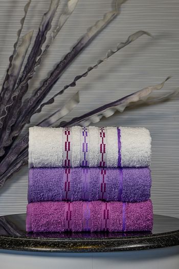 Latica Home Pamuklu 3 Lu Havlu Seti 50x85 Krem Lila Gul Kurusu Trendyol