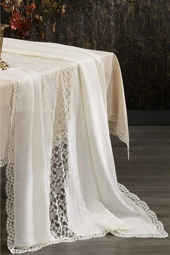 Nazik Home Serena Ozel Dantelli Dertsiz Masa Ortusu 160cmx260cm Krem Trendyol