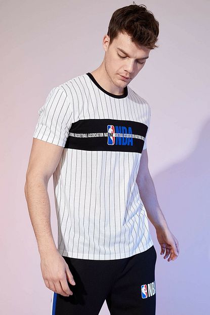 Defacto Erkek Beyaz Nba Lisansli T Shirt N7491az 20sm Wt34 Trendyol