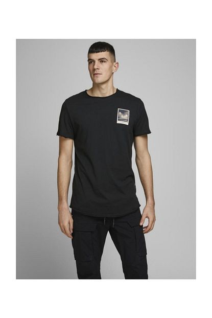 Jack Jones Erkek Siyah Genis Yaka Arkasi Yazili Tisort 12168410 Trendyol