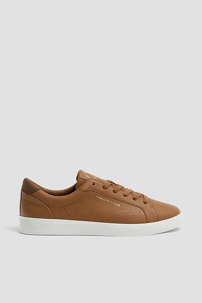 Pull Bear Erkek Kahverengi Mikro Delikli Spor Ayakkabi 12208541 Trendyol