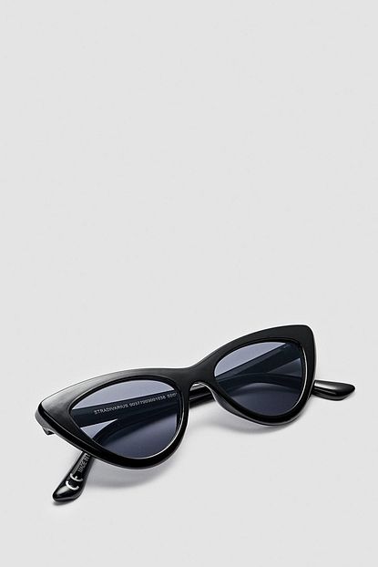 Stradivarius Kadin Siyah Cat Eye Gunes Gozlugu 00377099 Trendyol