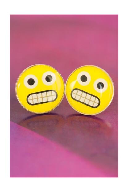 Skygo Emoji Tasarimli Sari Yuvarlak Kizgin Ifade Yuzlu Kadin Kupe