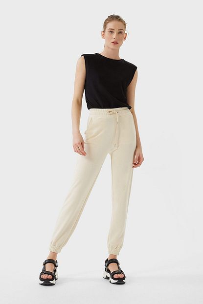 Stradivarius Kadin Vanilya Rengi Koton Jogger Pantolon 01168790 Trendyol