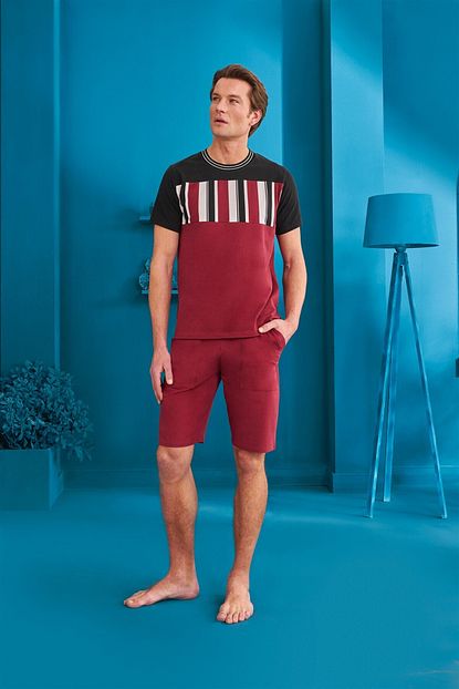 Doreanse Erkek Pamuklu Visne Siyah Renk T Shirt Kapri Pijama Takimi 4910 Trendyol