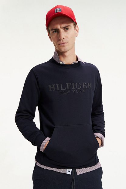 Tommy Hilfiger Erkek Th Tech Sweatshirt Trendyol