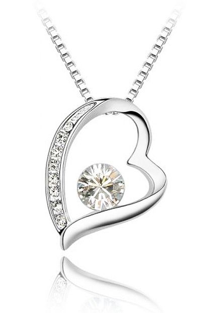 Mutlu Parti Anneler Gunu Hediyesi Swarovski Kalp Kolye Anne Sevgisi Trendyol