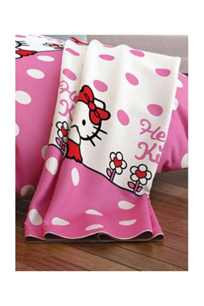 Tac Hello Kitty Xoxo Desenli Lisansli Tek Kisilik Pike Tek Parca Trendyol