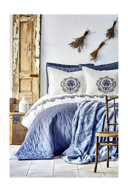 Karaca Home Chester Mavi Yatak Ortusu Set Trendyol