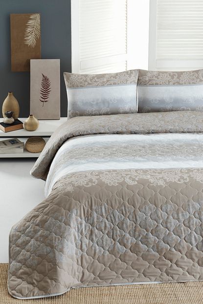 Enlora Home Enlora 100 Dogal Pamuk Kapitoneli Yatak Ortusu Seti Tek Kisilik Silvia Kahve Trendyol