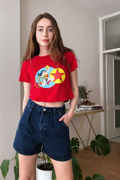 Trendyolmilla Wonder Woman Lisansli Kirmizi Baskili Crop Orme T Shirt Twoss20ts0399 Trendyol