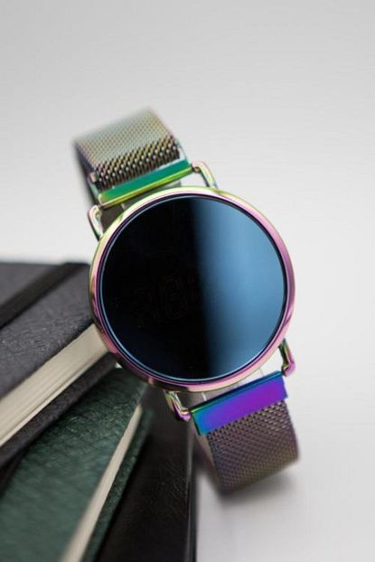 Spectrum Dokunmatik Manyetik Hasir Kordon Renk Degistiren Unisex Kol Saati Trendyol