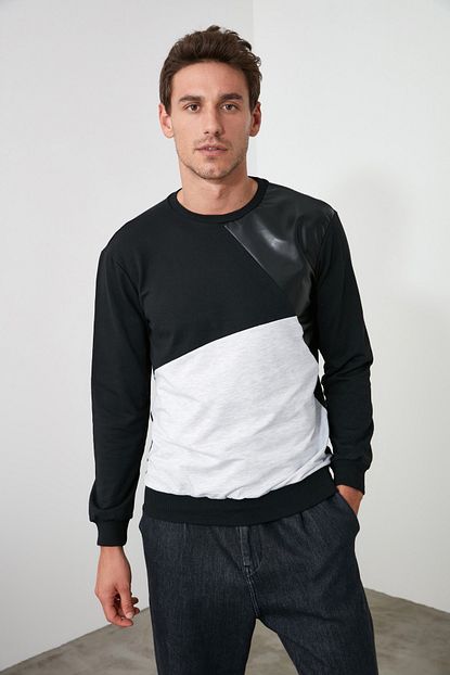 Trendyol Man Siyah Panelli Uzun Kollu Bisiklet Yaka Deri Parcali Erkek Sweatshirt Tmnaw20sw0241 Trendyol