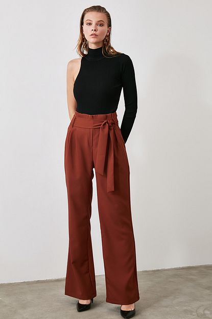 Trendyolmilla Kahverengi Kusakli Pileli Genis Paca Pantolon Twoaw20pl0147 Trendyol