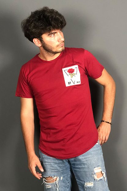 Aksesuargo Kirmizi Gullu Kirmizi Tisort Unisex T Shirt Trendyol